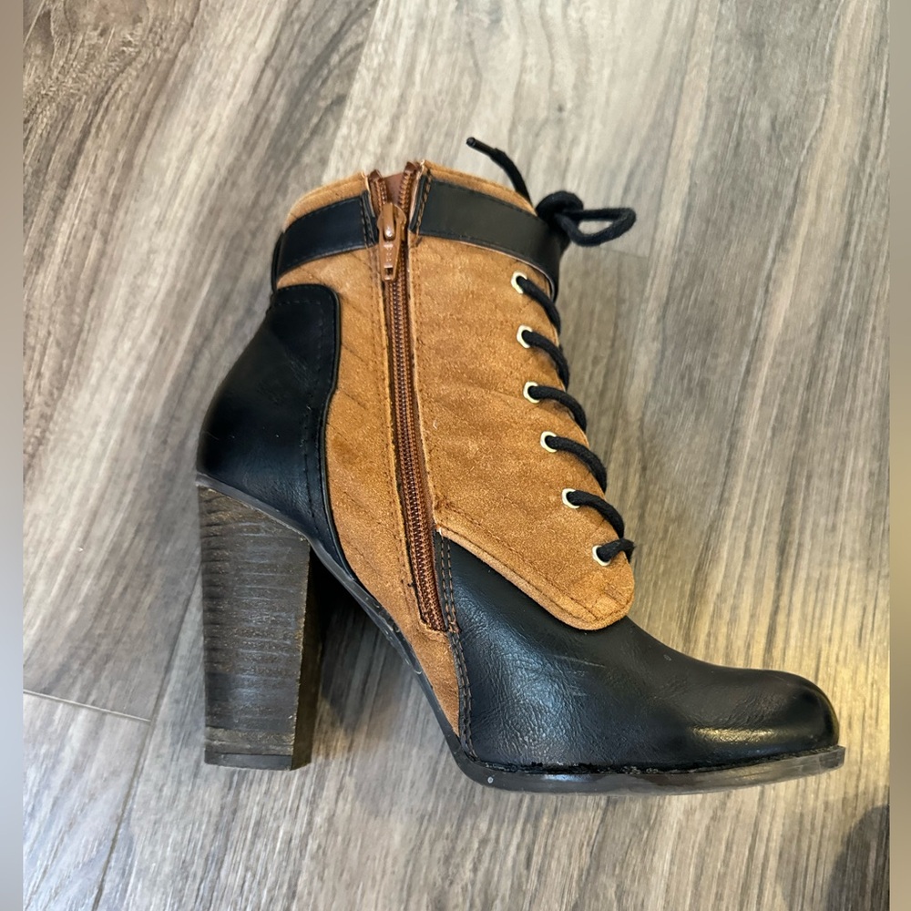 Call it Spring Boots size 8 - Picture 7 of 13